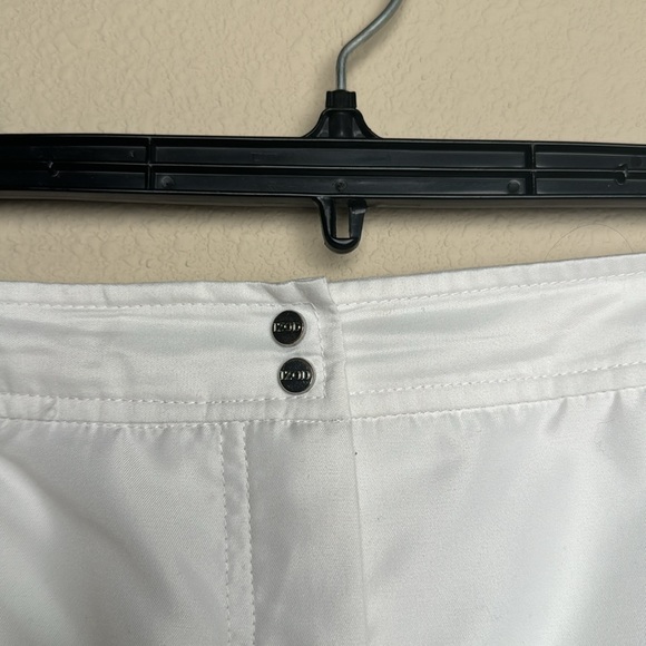 Izod performance - golf skirt - size 8 - Picture 4 of 8